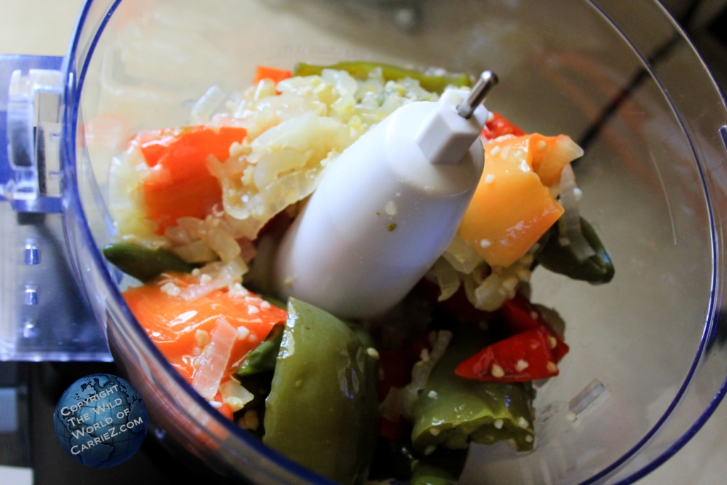 Paleo Garlic and Mixed Peppers Hot Sauce Recipe